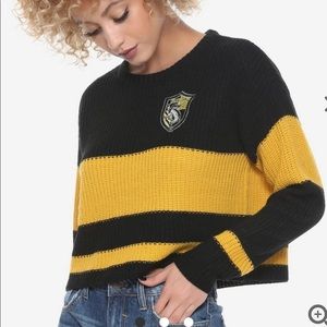 Harry Potter Hufflepuff Knit Cropped Quidditch Sweater